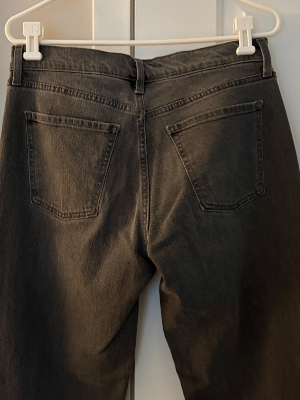 Old Navy Mid-Rise Wow Boyfriend Jeans Black Women’s 6 - Picture 4 of 6